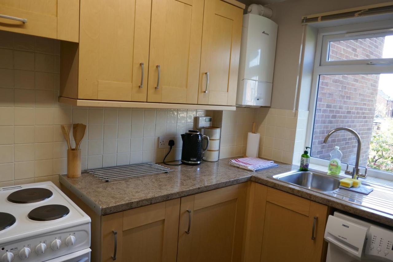 2 Bedroom House Walking Distance To City Centre With Free Parking York Exterior foto